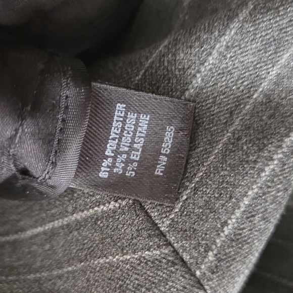 NWOT Express Design Studio gray pinstriped slacks - Picture 10 of 12